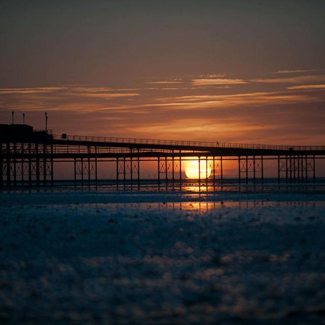 Marine Villa Hotel & Suites - Close To Beach, Train Station & Southend Airport エクステリア 写真